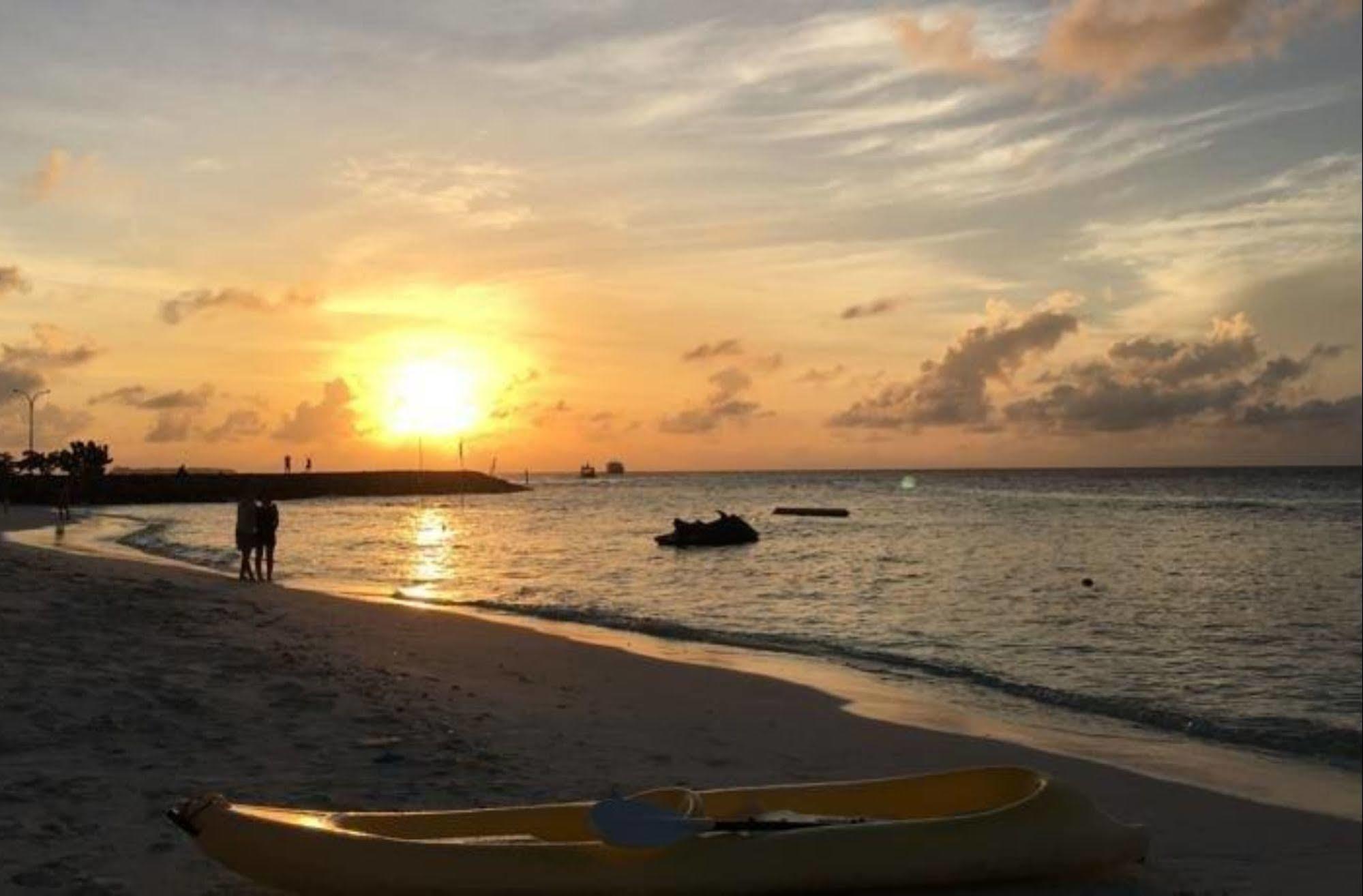 Faza View Inn, Maafushi Ngoại thất bức ảnh